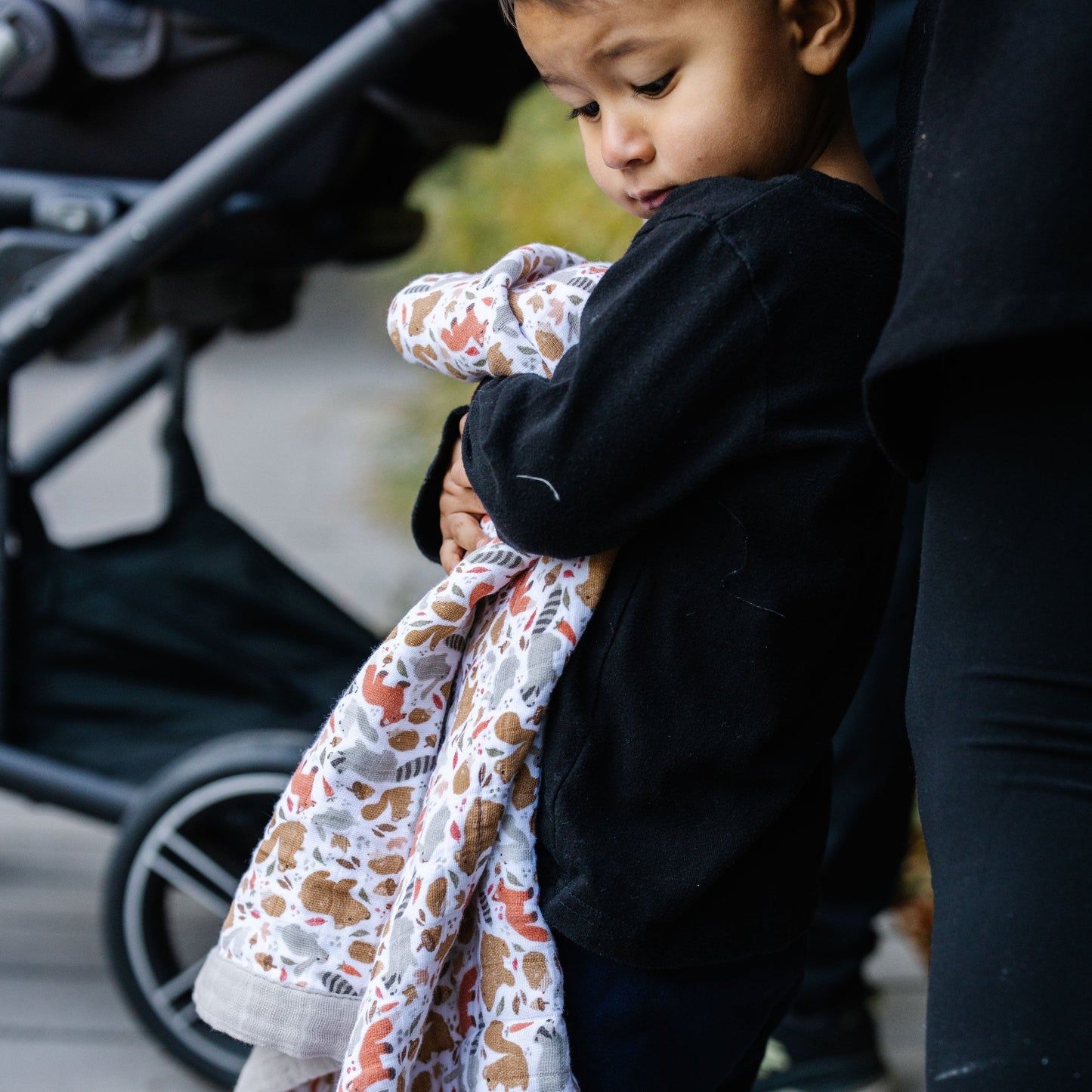 Cotton Muslin Baby Quilt - Fall Friends