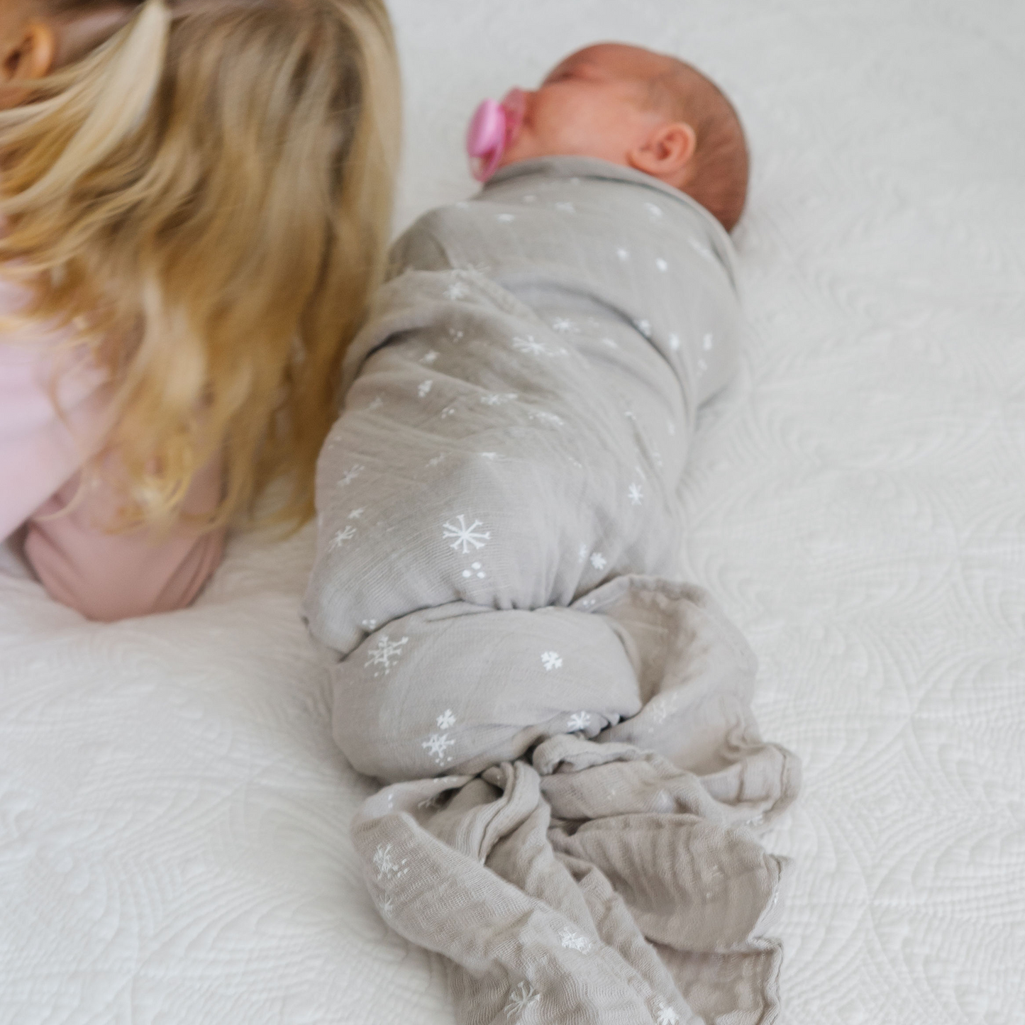 Cotton Muslin Swaddle Blanket - Snow Flurries