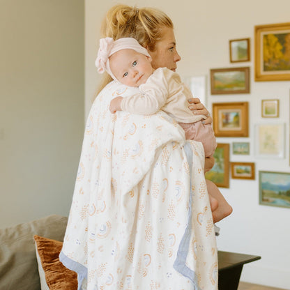 Deluxe Muslin Quilted Throw - Rainbows & Raindrops