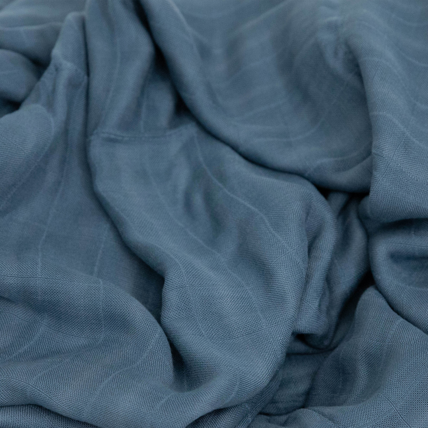 Deluxe Muslin Quilted Throw - Blue Dusk