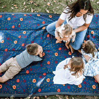 Outdoor Blanket - Midnight Poppy