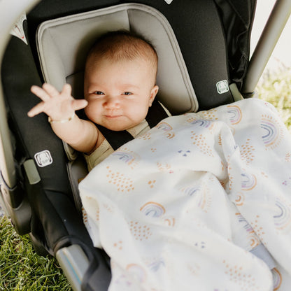 Deluxe Muslin Baby Quilt - Rainbows & Raindrops