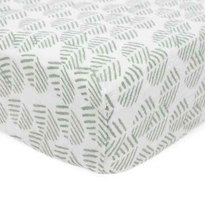 Cotton Muslin Crib Sheet - Leaf Motif